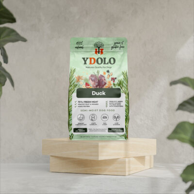 Ydolo healthy & pure duck op een grijze achtergrond